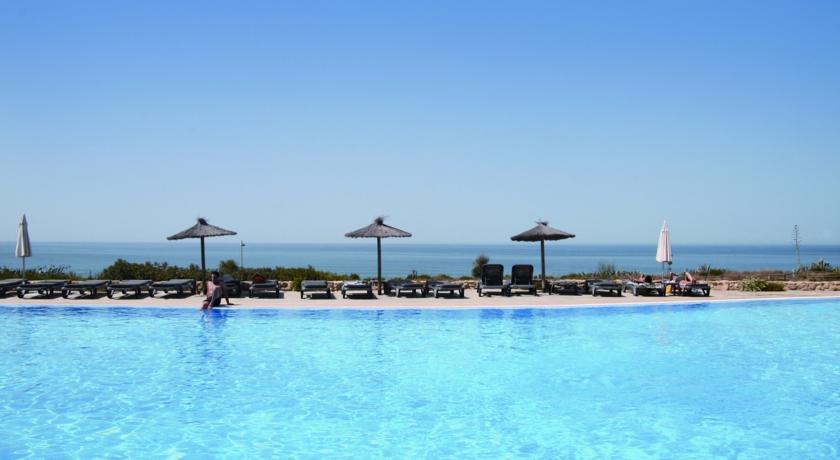 Hotel Garbi Costa Luz à Conil De La Frontera Extérieur photo