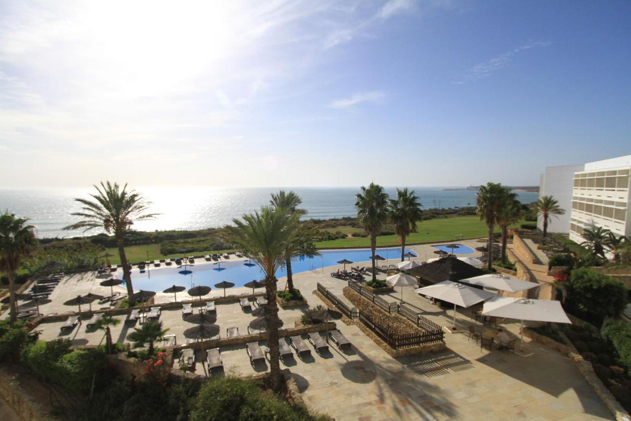 Hotel Garbi Costa Luz à Conil De La Frontera Extérieur photo